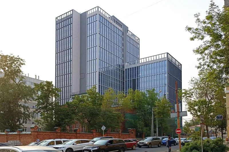 Бизнес-центр "NEBOPLAZA" на Розы Люксембург 56 Бизнес-центр "NEBOPLAZA" на Розы Люксембург 56
